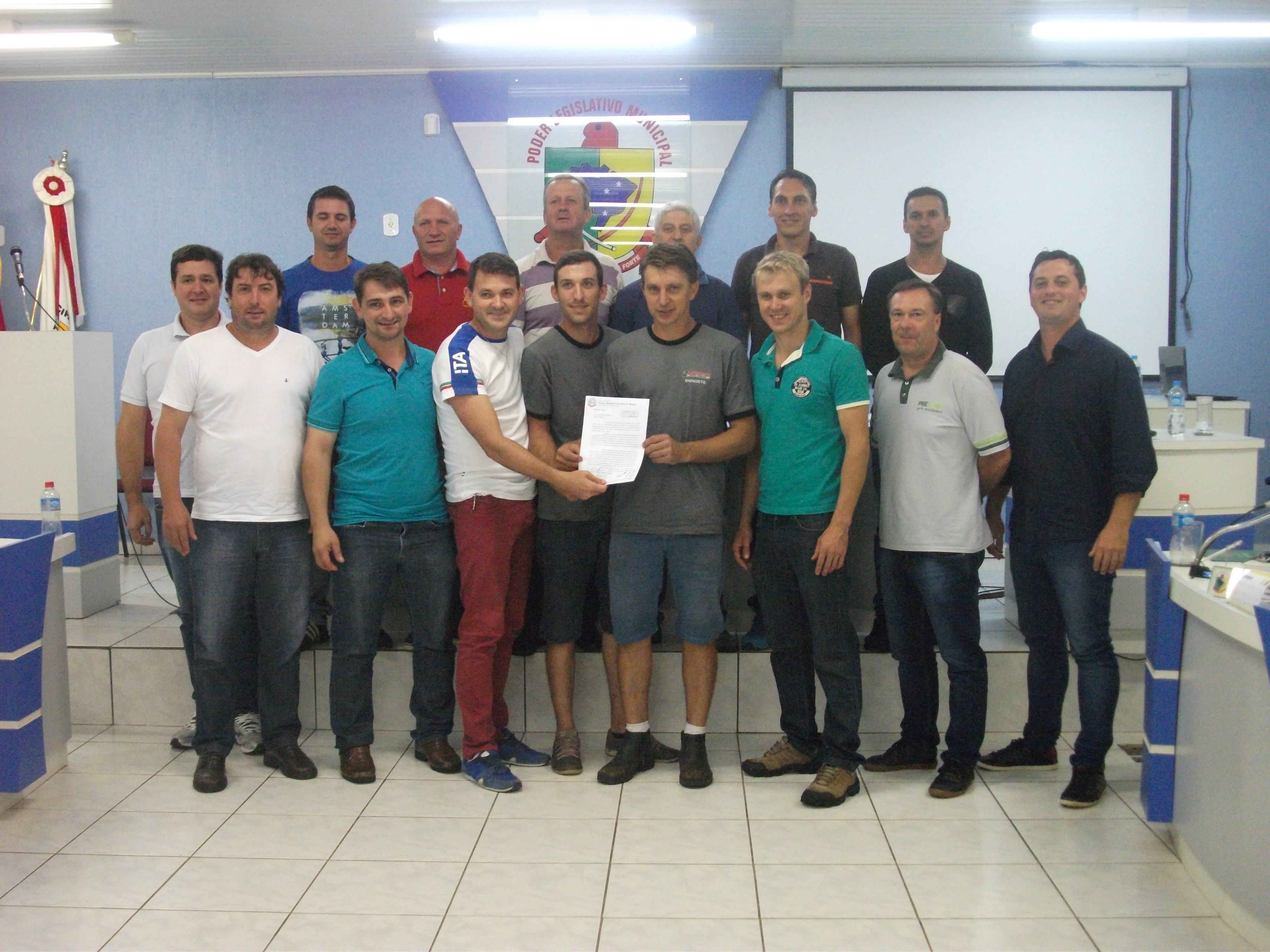 MOÇÃO DE APLAUSO : AUTORIA DE MÁRCIO MAXIMINO BORTOLOTO E MARCOS  BALDO