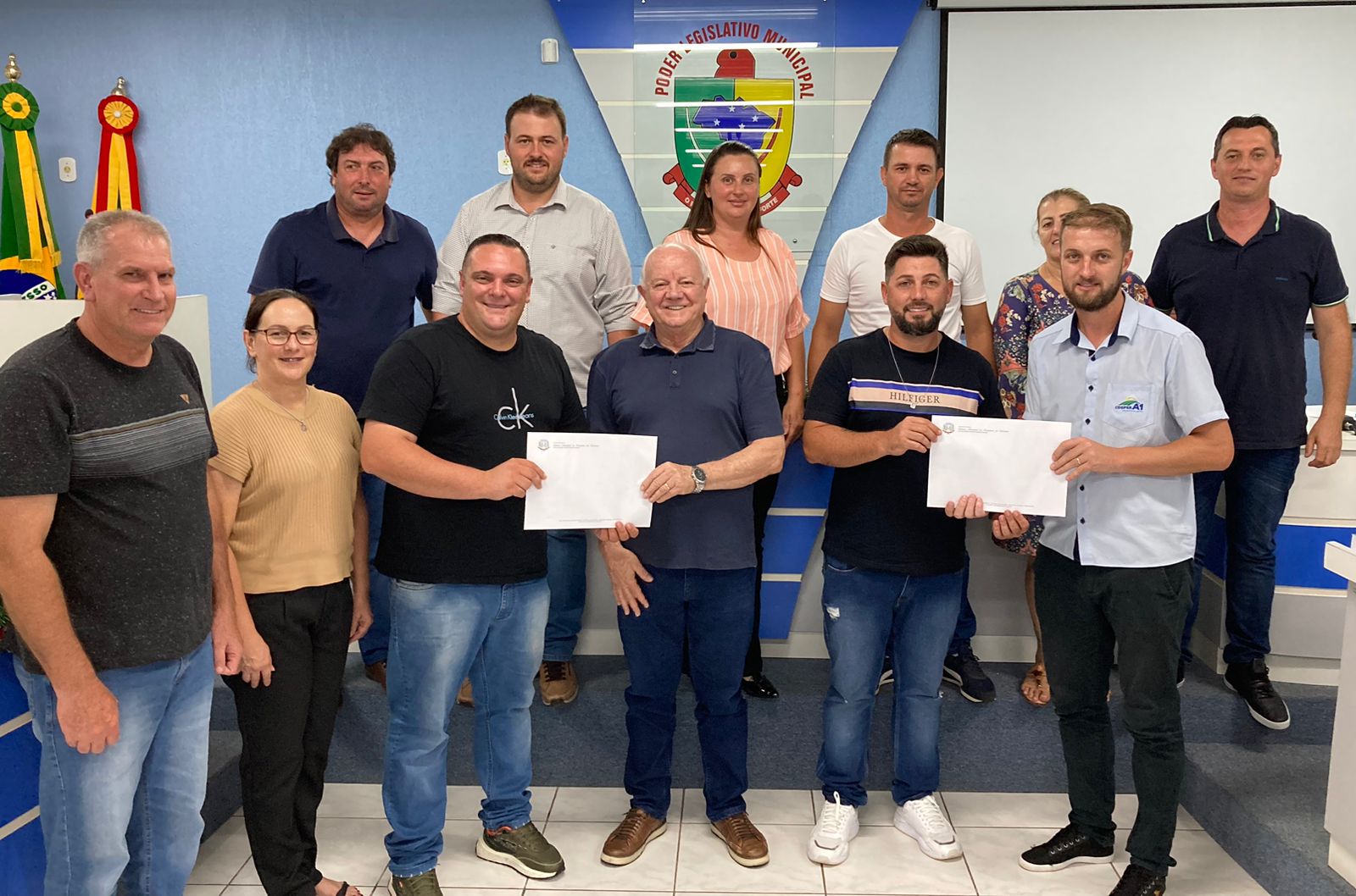 MOÇÃO Nº 28/2023.