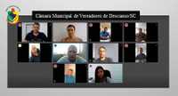 Vereadores se reúnem de forma virtual e realizam a última sessão ordinária do mês de abril